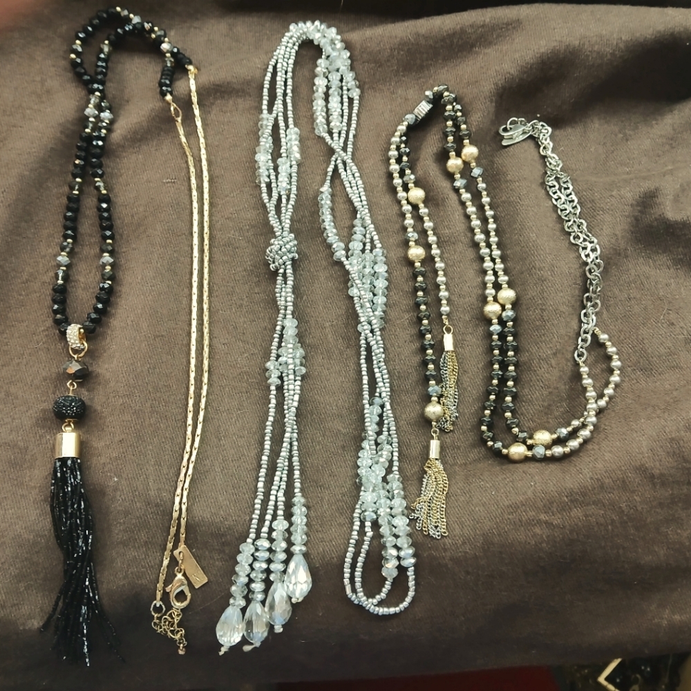 Beaded Necklace  With Tassels Set